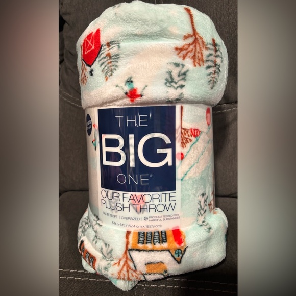 The Big One | Bedding | The Big One Plush Throw Blanket Ski Village ...